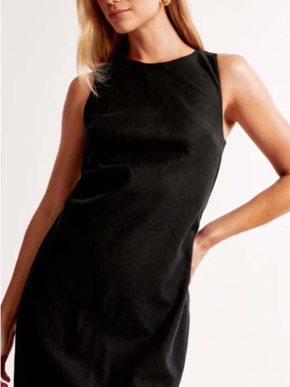 A&F High-Neck Linen-Blend Maxi Dress